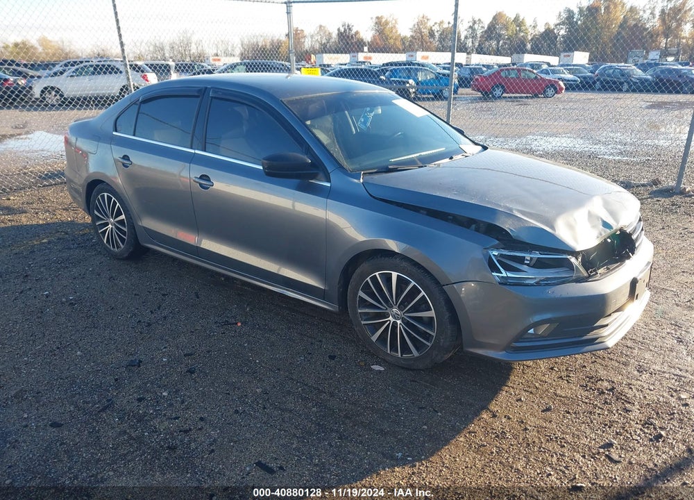 2015 VOLKSWAGEN JETTA 1.8T SPORT VIN: 3VWD17AJ1FM425373