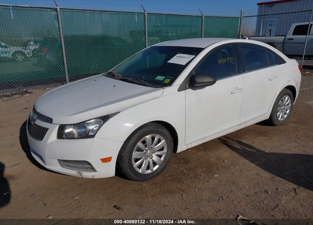 2011 CHEVROLET CRUZE LS VIN: 1G1PC5SH7B7158036