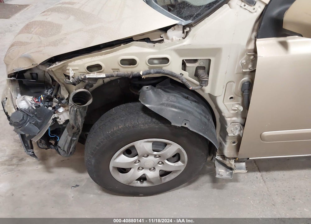 2006 KIA SEDONA EX/LX VIN: KNDMB233066055695