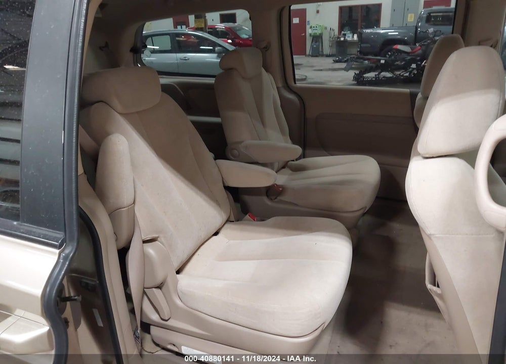 2006 KIA SEDONA EX/LX VIN: KNDMB233066055695