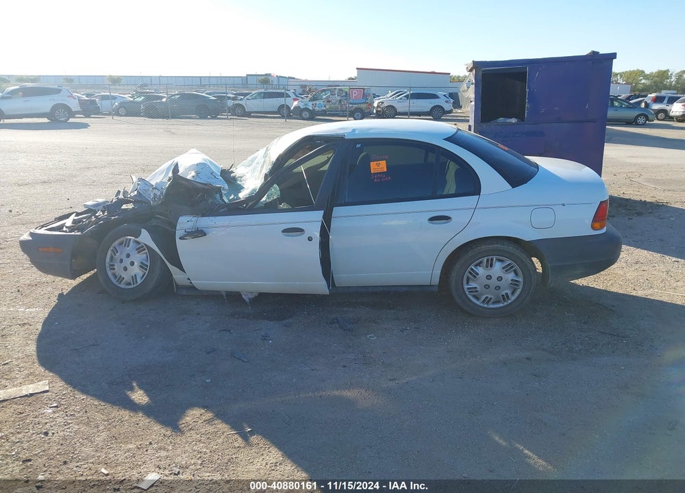 1998 SATURN SL1 VIN: 1G8ZH5289WZ300960
