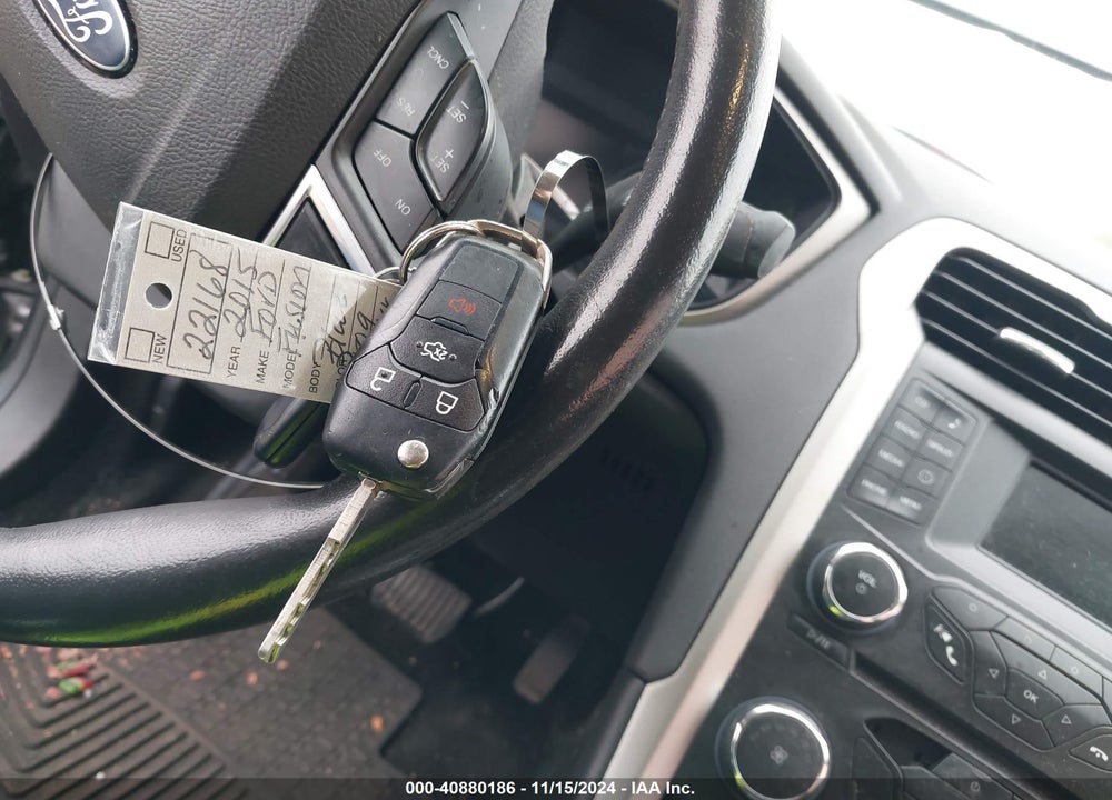2015 FORD FUSION SE VIN: 3FA6P0HD5FR203896