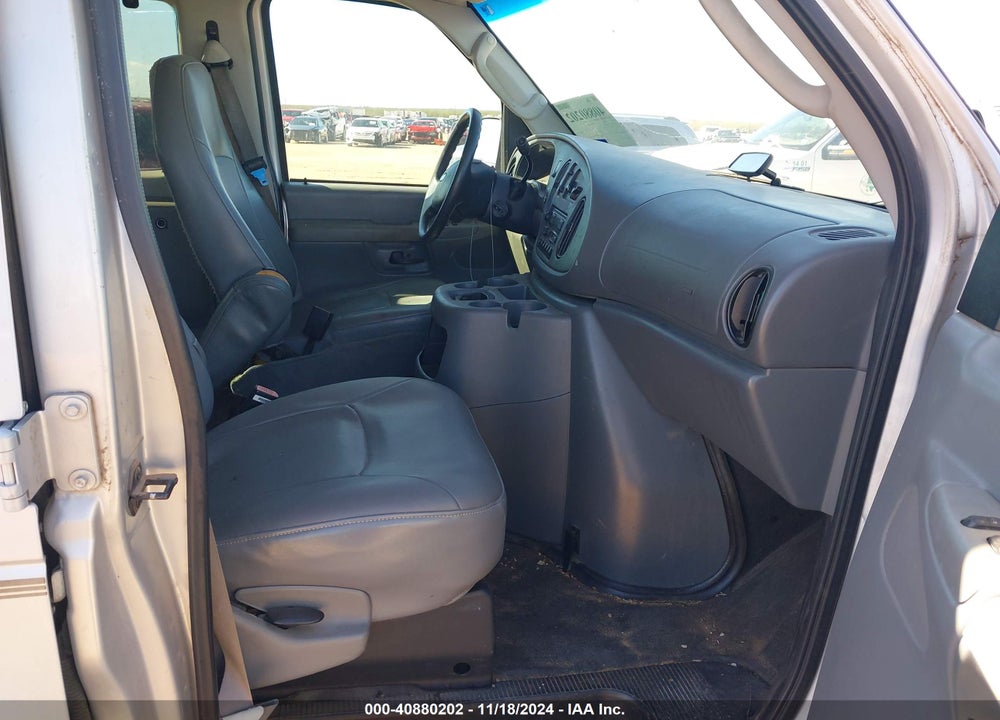 2004 FORD E-150 CHATEAU/XL/XLT VIN: 1FMRE11W64HB16842
