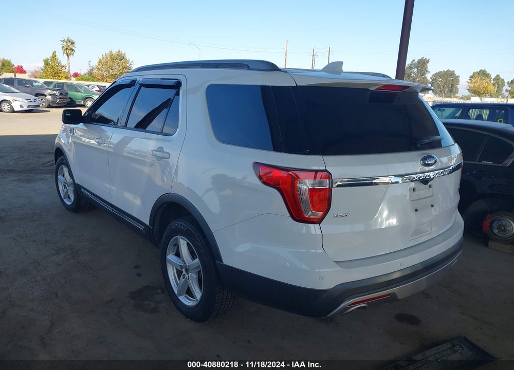 2017 FORD EXPLORER XLT VIN: 1FM5K8D85HGC90118