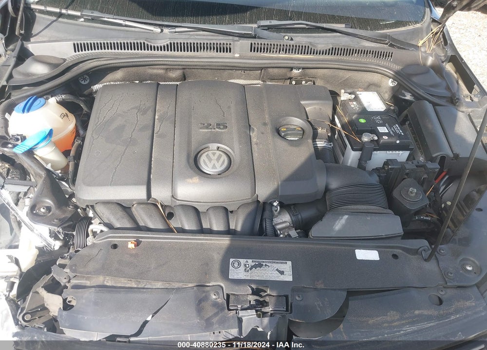 2011 VOLKSWAGEN JETTA 2.5L SEL VIN: 3VWLX7AJ4BM368767