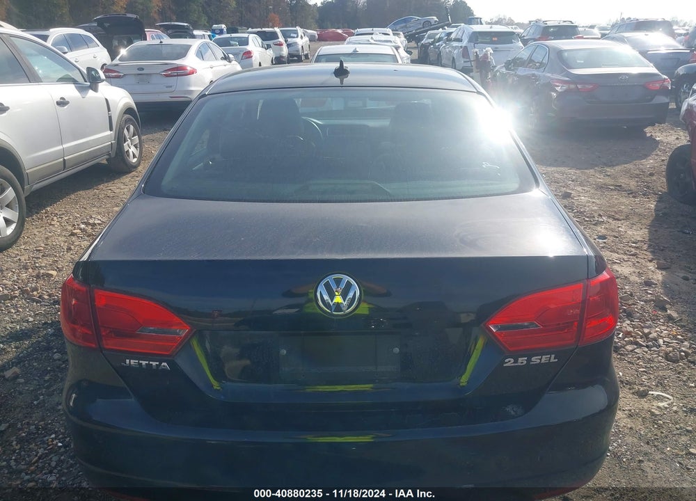 2011 VOLKSWAGEN JETTA 2.5L SEL VIN: 3VWLX7AJ4BM368767