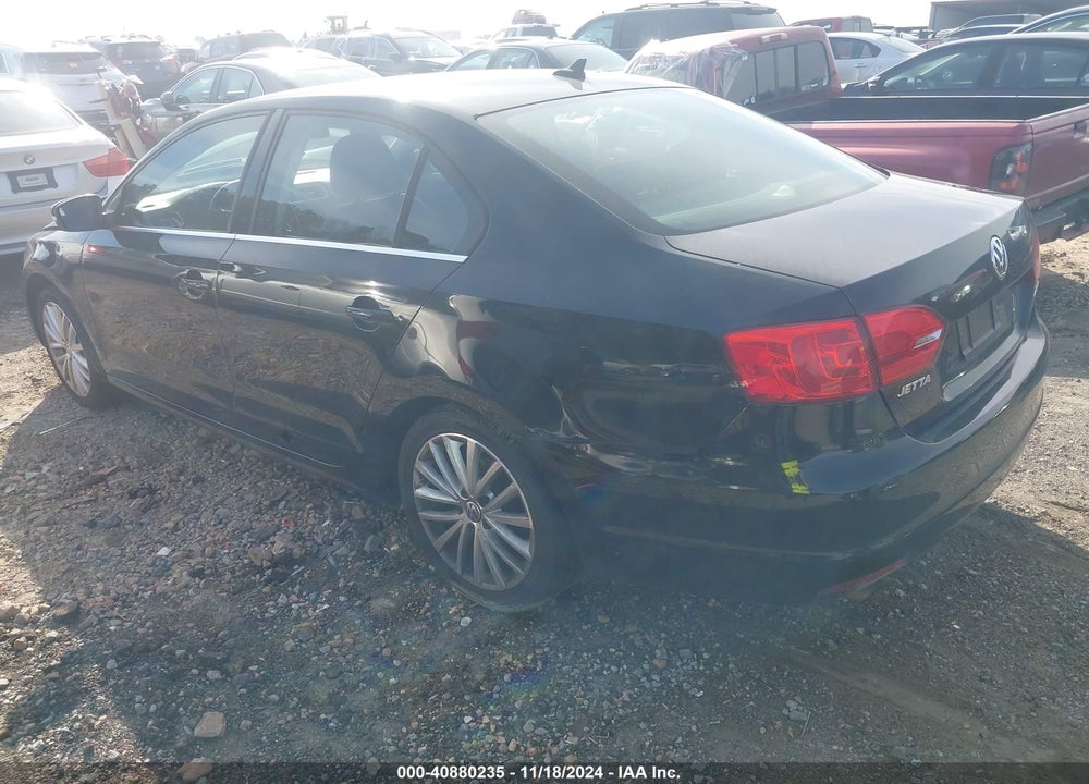 2011 VOLKSWAGEN JETTA 2.5L SEL VIN: 3VWLX7AJ4BM368767