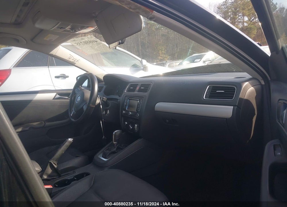 2011 VOLKSWAGEN JETTA 2.5L SEL VIN: 3VWLX7AJ4BM368767