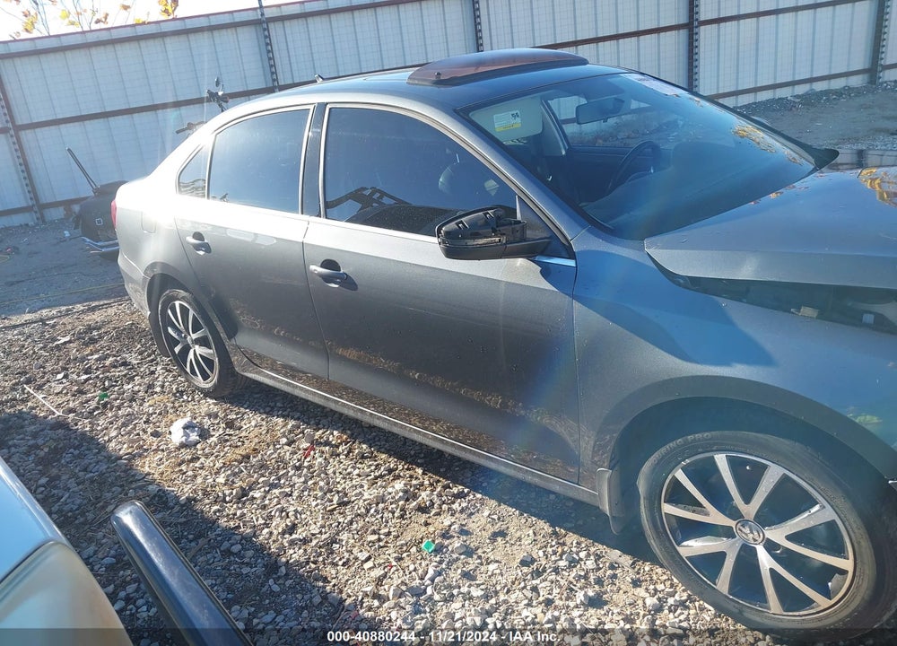 2018 VOLKSWAGEN JETTA 1.4T SE/1.4T WOLFSBURG EDITION VIN: 3VWDB7AJ5JM259350