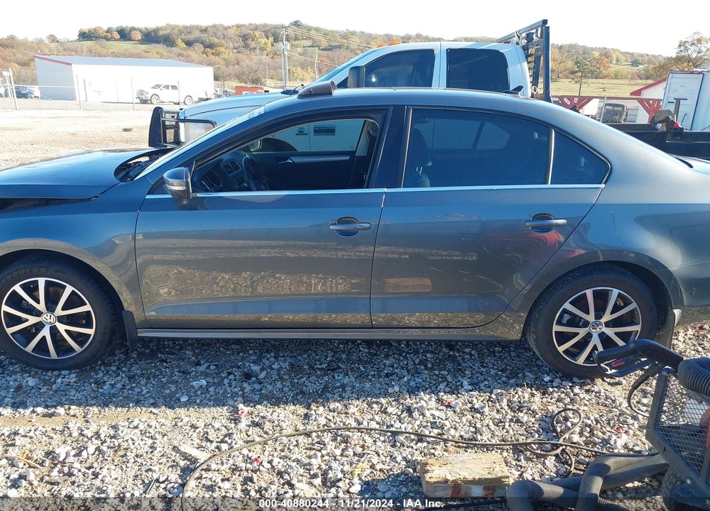 2018 VOLKSWAGEN JETTA 1.4T SE/1.4T WOLFSBURG EDITION VIN: 3VWDB7AJ5JM259350