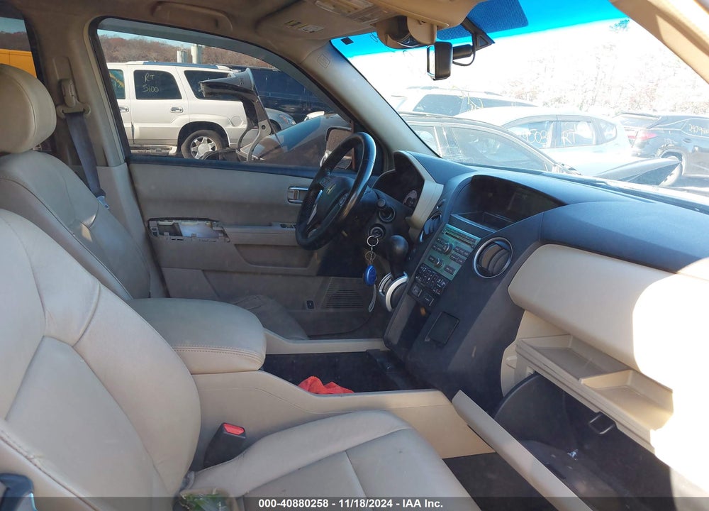2009 HONDA PILOT VIN: 5FNYF48519B050249