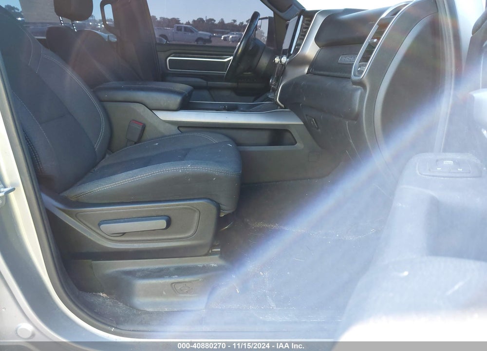 2019 RAM 1500 BIG HORN/LONE STAR 4X4 5'7 BOX VIN: 1C6RRFFG0KN909549