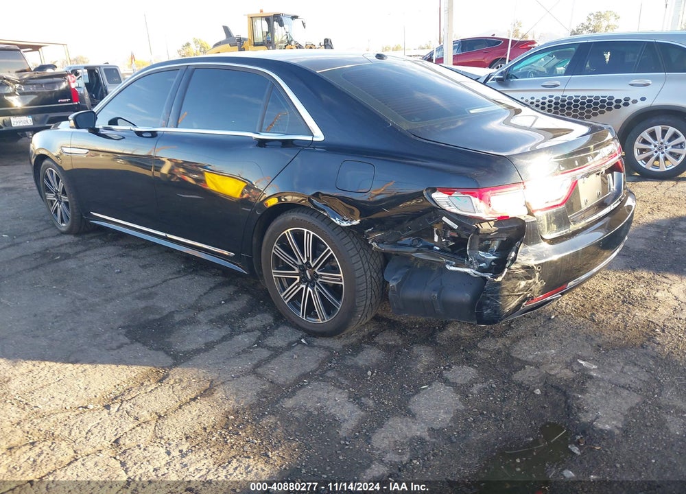2017 LINCOLN CONTINENTAL RESERVE VIN: 1LN6L9RPXH5627188
