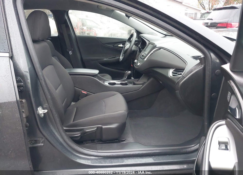 2018 CHEVROLET MALIBU 1LS VIN: 1G1ZB5ST5JF233207