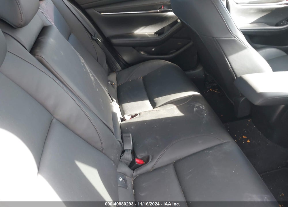 2019 MAZDA 3 PREFERRED PACKAGE VIN: 3MZBPADL7KM106392