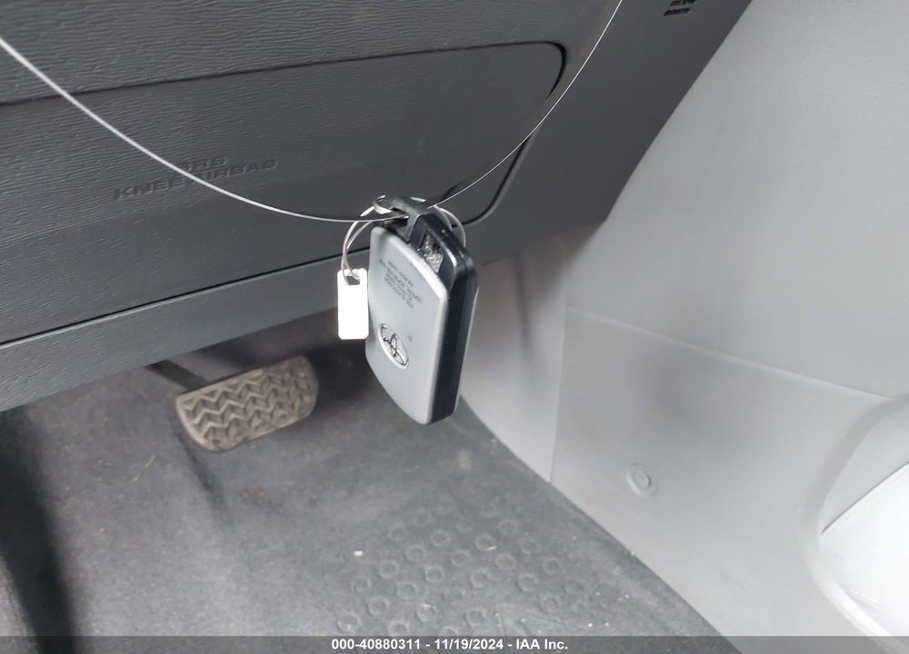 2020 TOYOTA SIENNA XLE VIN: 5TDDZ3DC6LS238739