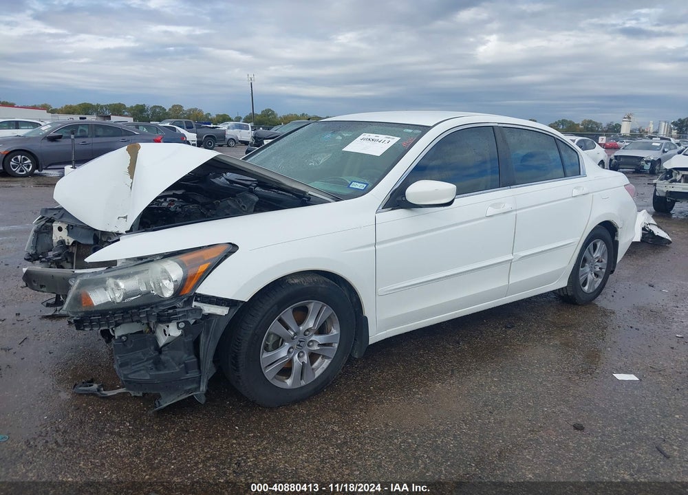 2011 HONDA ACCORD 2.4 LX-P VIN: 1HGCP2F40BA106705