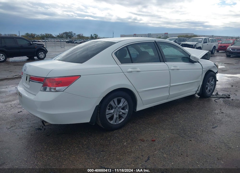 2011 HONDA ACCORD 2.4 LX-P VIN: 1HGCP2F40BA106705