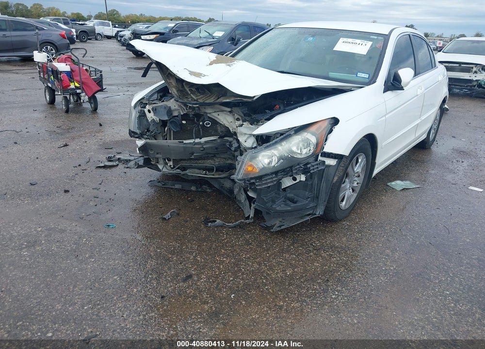 2011 HONDA ACCORD 2.4 LX-P VIN: 1HGCP2F40BA106705