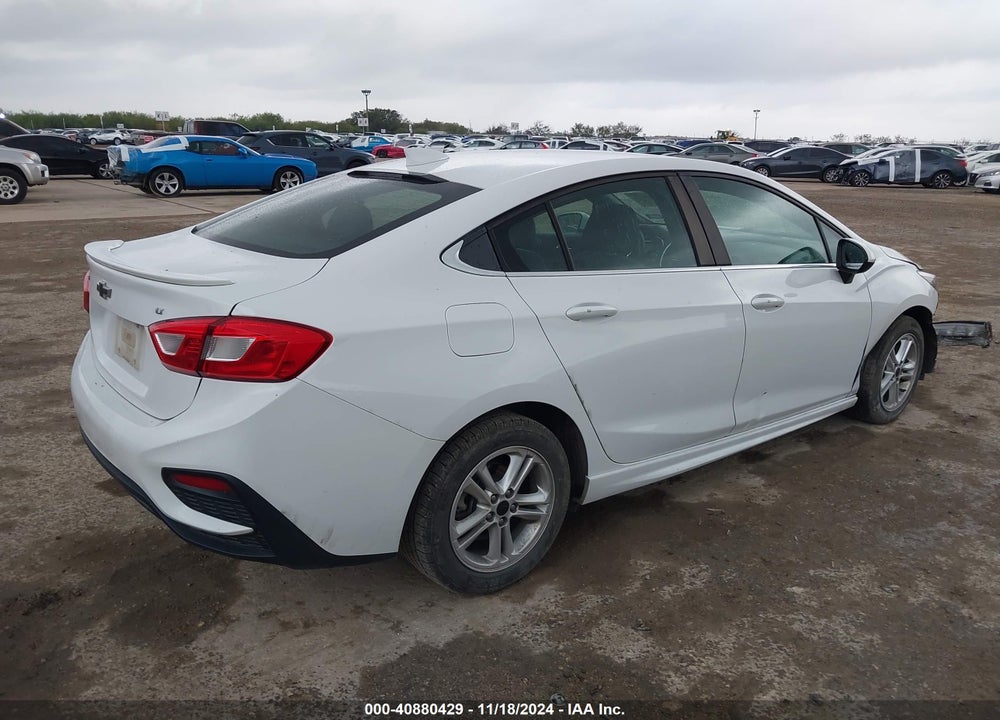 2018 CHEVROLET CRUZE LT AUTO VIN: 1G1BE5SM4J7189681