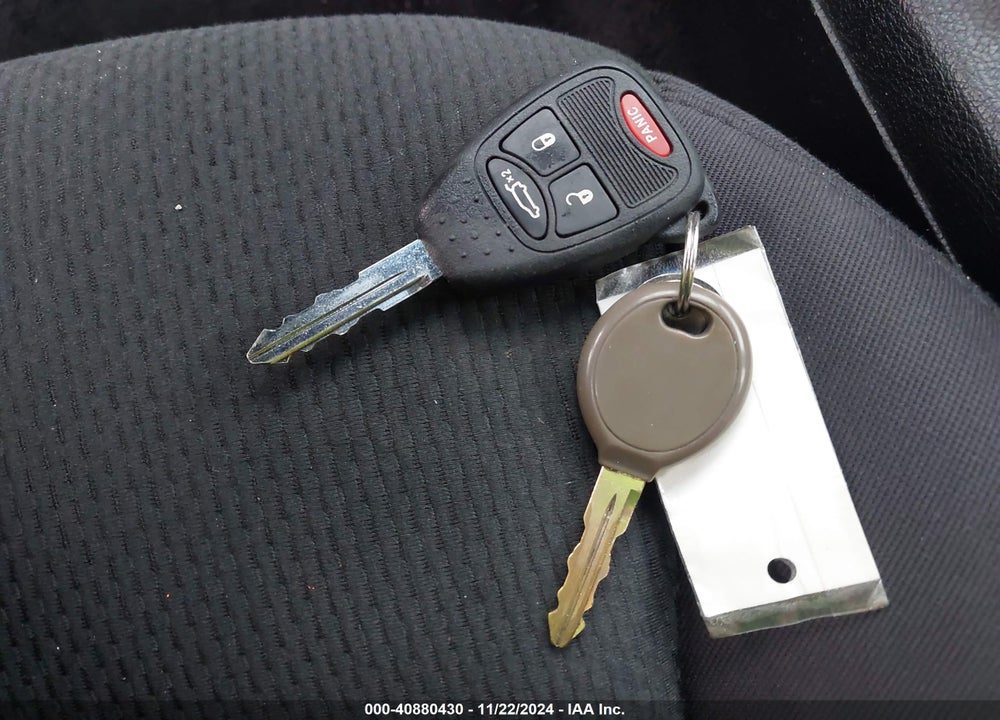 2012 CHRYSLER 200 LX VIN: 1C3CCBAB5CN192009