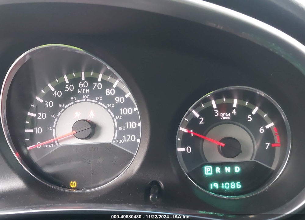 2012 CHRYSLER 200 LX VIN: 1C3CCBAB5CN192009