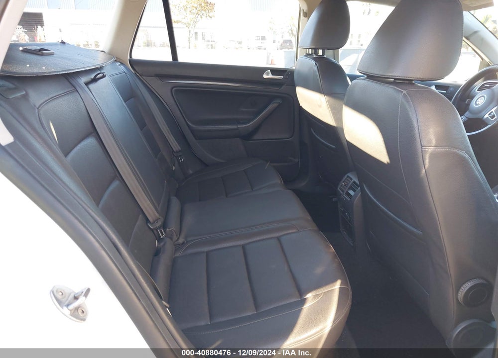 2014 VOLKSWAGEN JETTA SPORTWAGEN 2.0L TDI VIN: 3VWPL7AJXEM626758