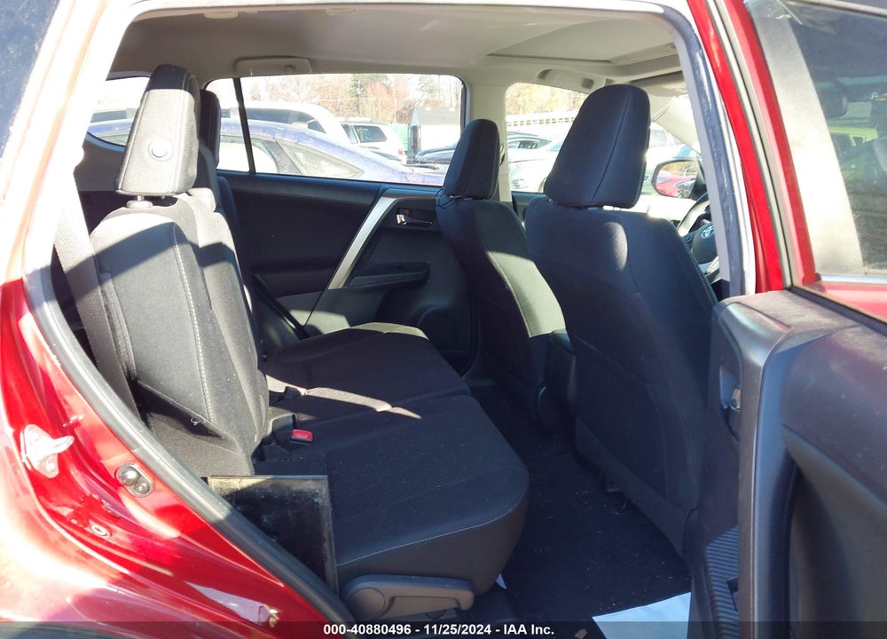 2015 TOYOTA RAV4 XLE VIN: JTMWFREV8FD054763