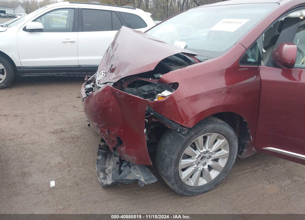 2015 TOYOTA SIENNA XLE LIMITED VIN: 5TDDK3DC1FS101961