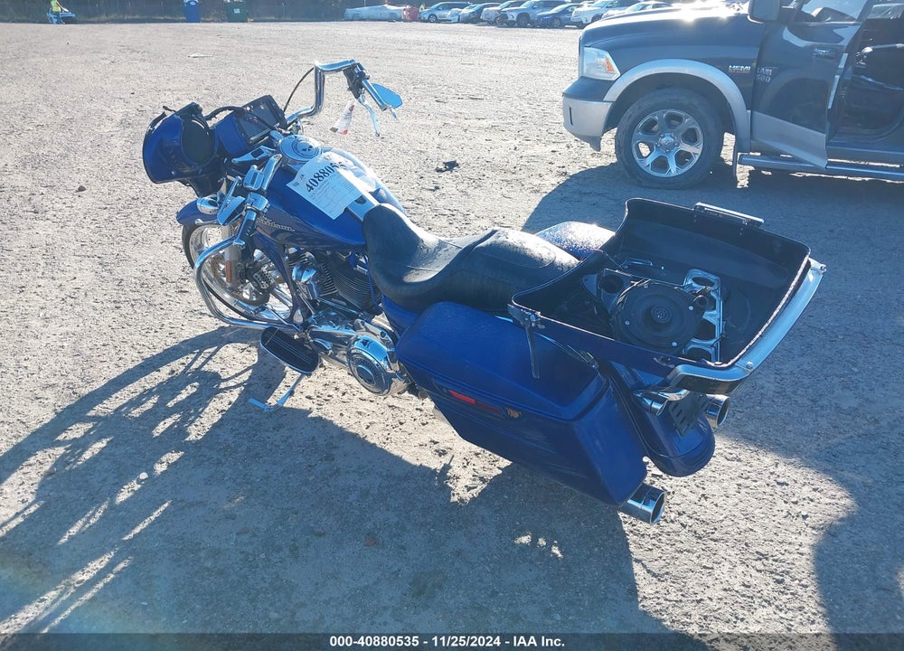 2017 HARLEY-DAVIDSON FLHXS STREET GLIDE SPECIAL VIN: 1HD1KRC18HB670675