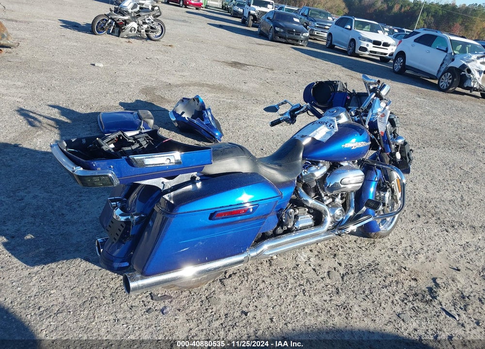 2017 HARLEY-DAVIDSON FLHXS STREET GLIDE SPECIAL VIN: 1HD1KRC18HB670675