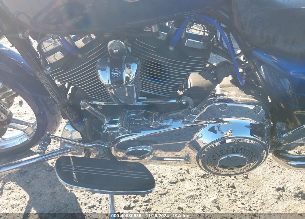 2017 HARLEY-DAVIDSON FLHXS STREET GLIDE SPECIAL VIN: 1HD1KRC18HB670675