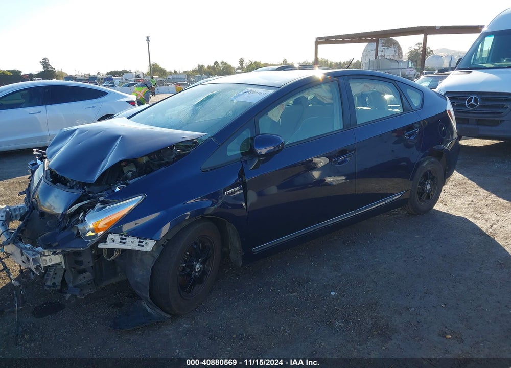 2015 TOYOTA PRIUS TWO VIN: JTDKN3DUXF0453320
