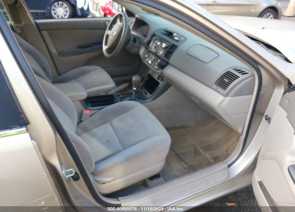 2005 TOYOTA CAMRY LE VIN: 4T1BE32K05U947920