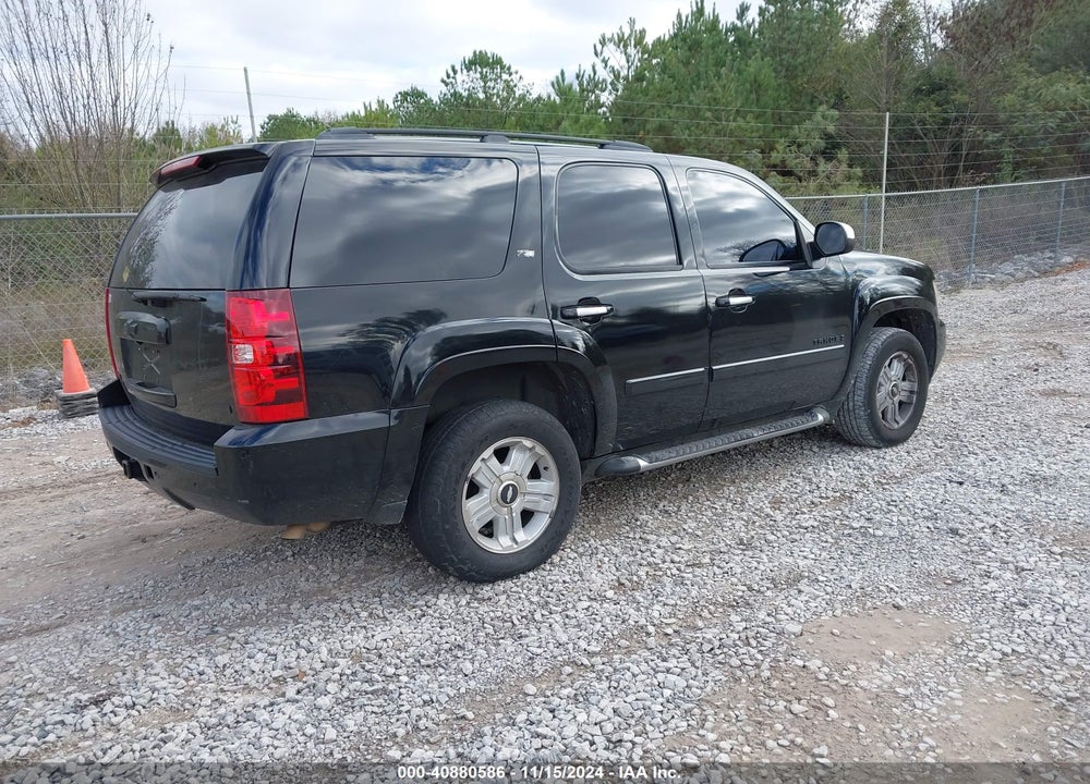 2007 CHEVROLET TAHOE LT VIN: 1GNFK13007R349372