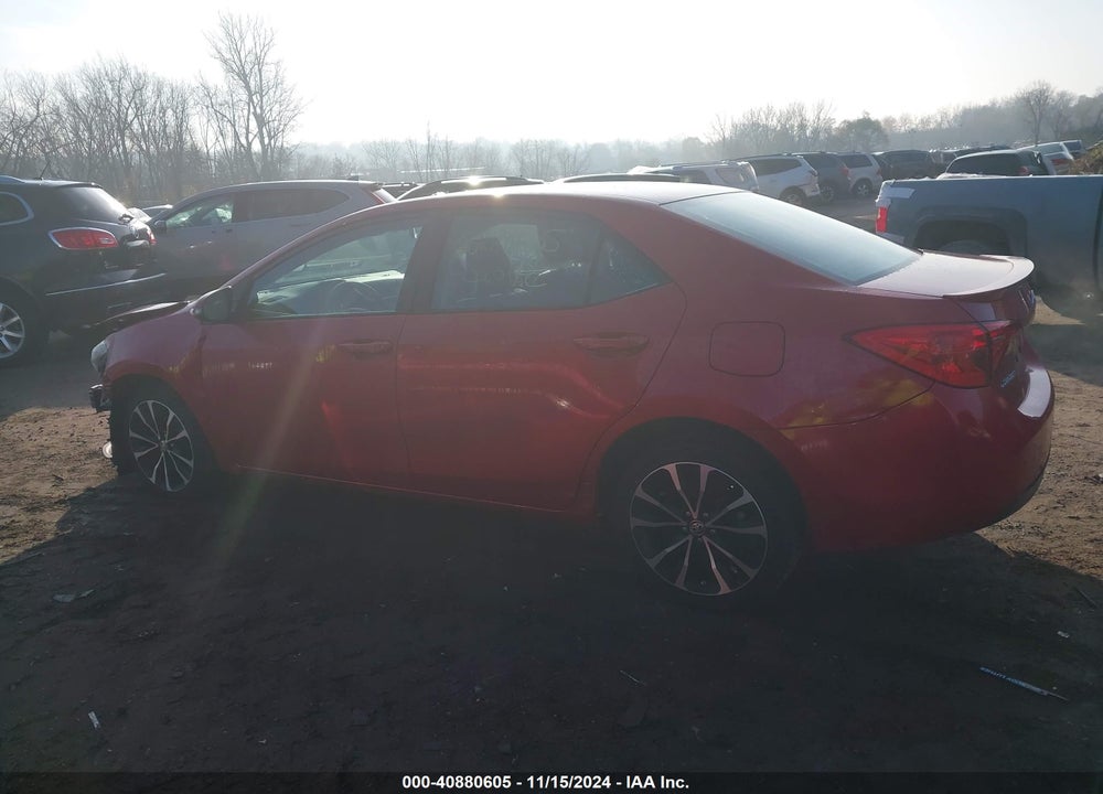 2018 TOYOTA COROLLA SE VIN: 2T1BURHE0JC992102
