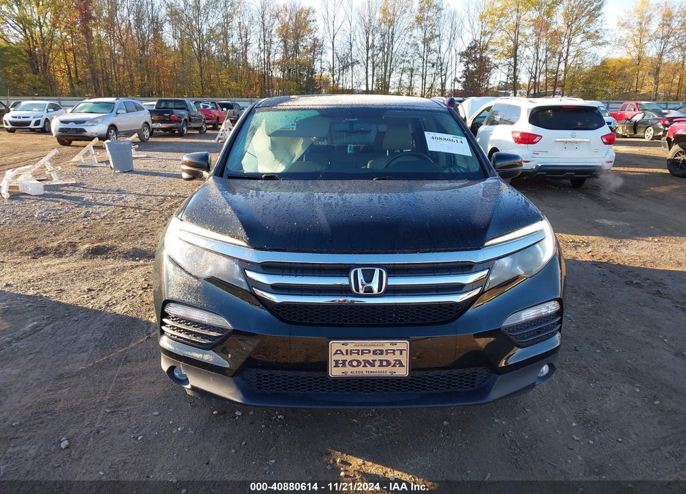 2018 HONDA PILOT EX-L VIN: 5FNYF6H56JB055642