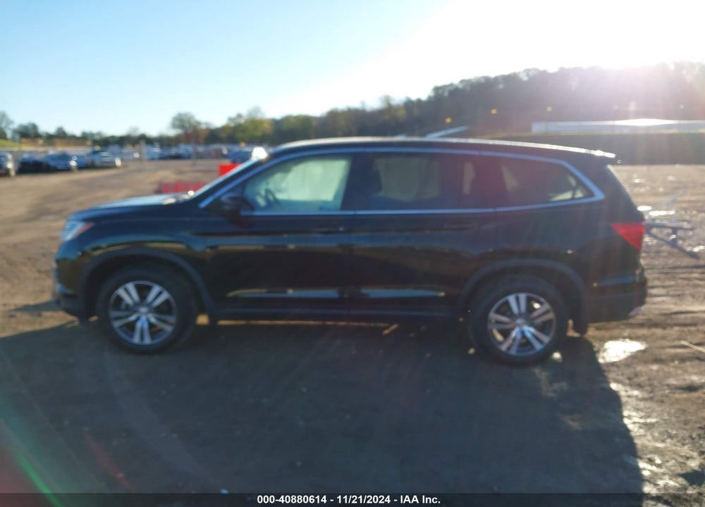 2018 HONDA PILOT EX-L VIN: 5FNYF6H56JB055642