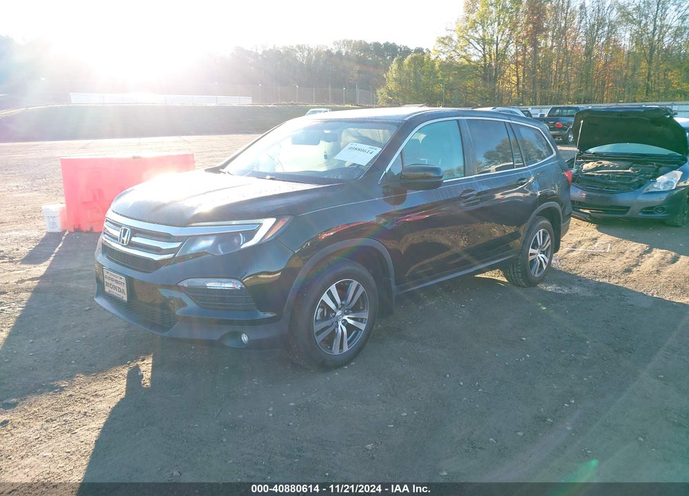 2018 HONDA PILOT EX-L VIN: 5FNYF6H56JB055642