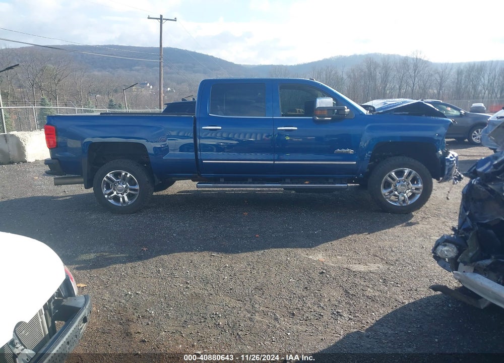 2019 CHEVROLET SILVERADO 2500HD HIGH COUNTRY VIN: 1GC1KUEY6KF132278