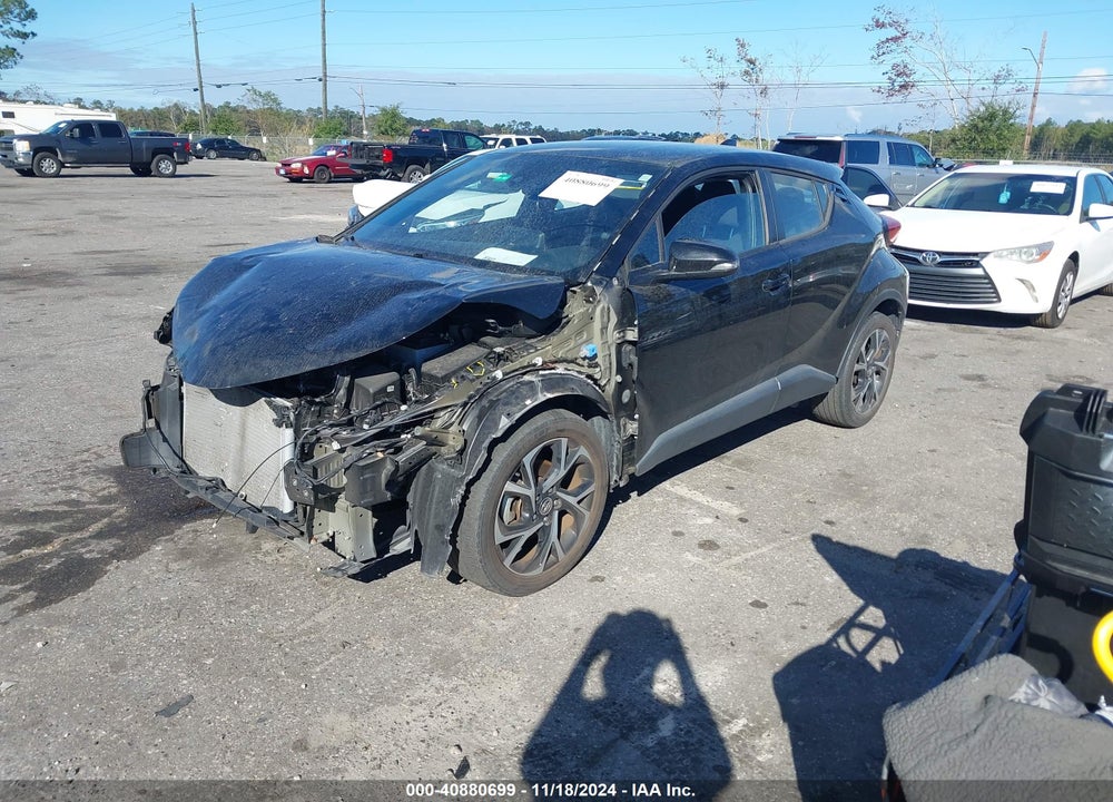2019 TOYOTA C-HR XLE VIN: NMTKHMBX1KR100013