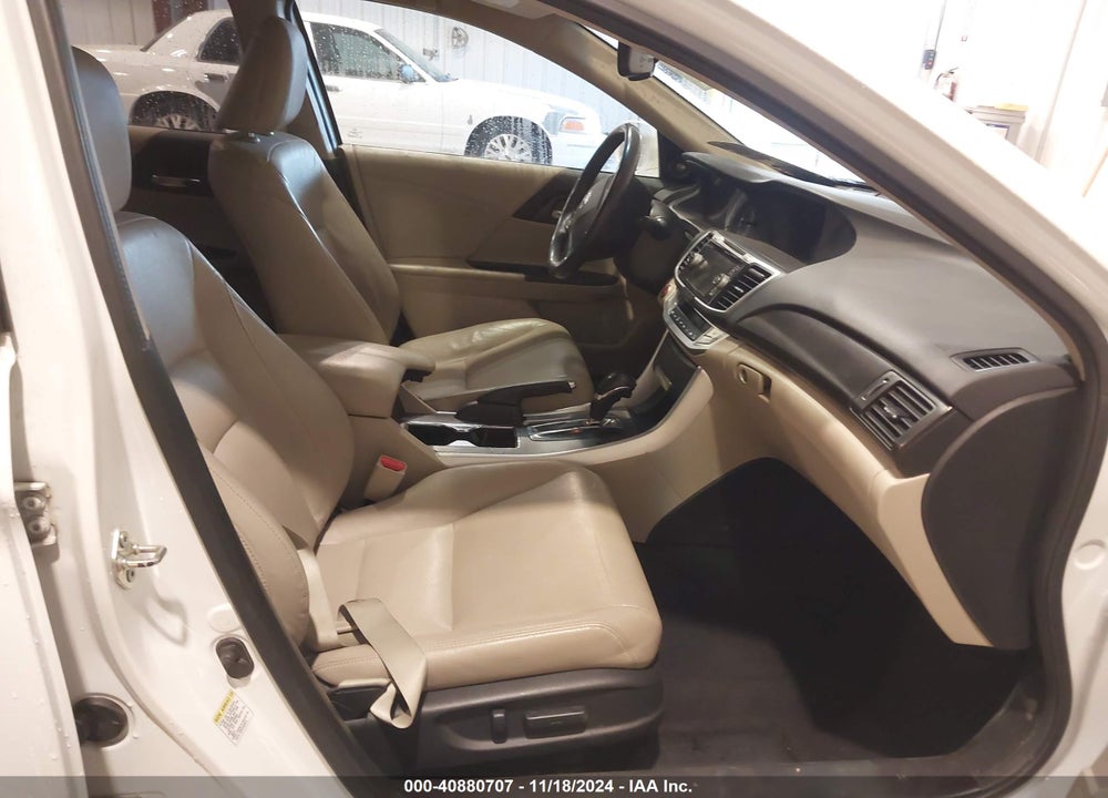 2013 HONDA ACCORD EX-L V-6 VIN: 1HGCR3F80DA040341
