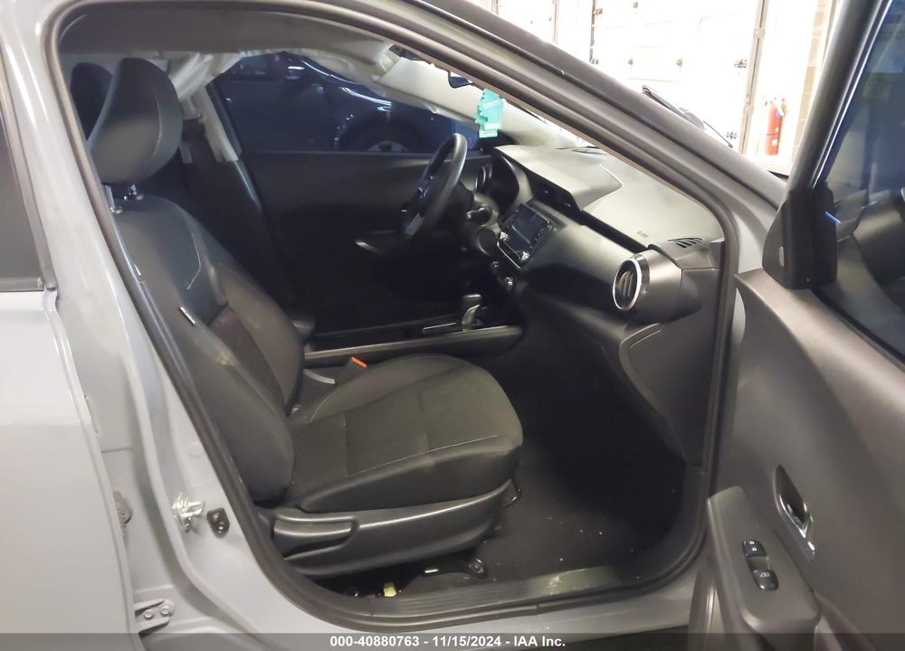 2021 NISSAN KICKS SV VIN: 3N1CP5CV0ML522555