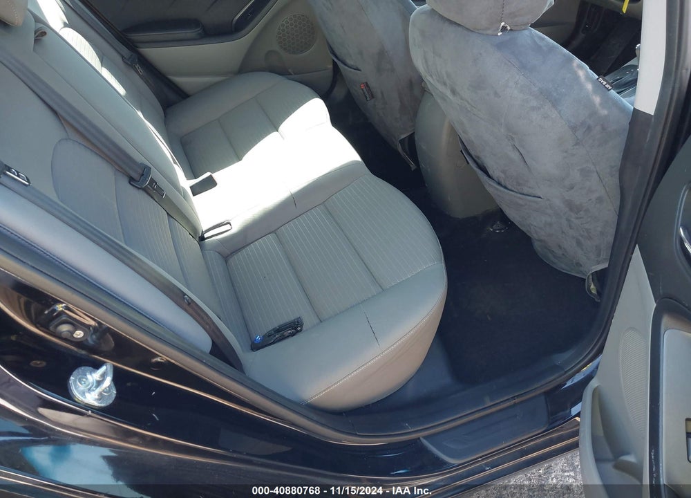 2015 KIA FORTE LX VIN: KNAFX4A68F5428276