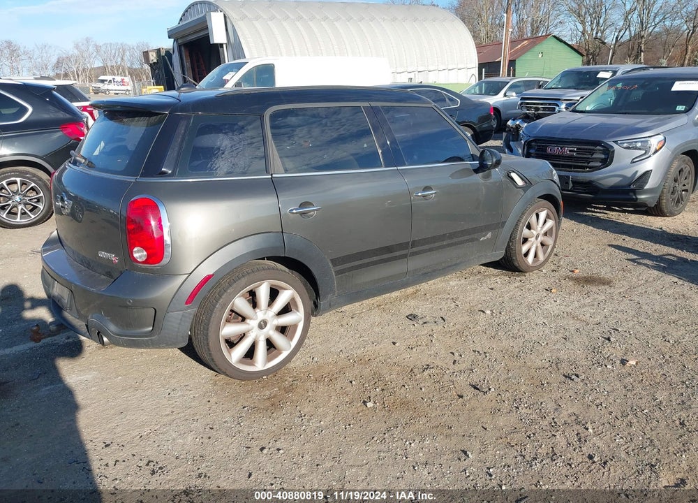 2011 MINI COOPER S COUNTRYMAN VIN: WMWZC5C51BWM10032