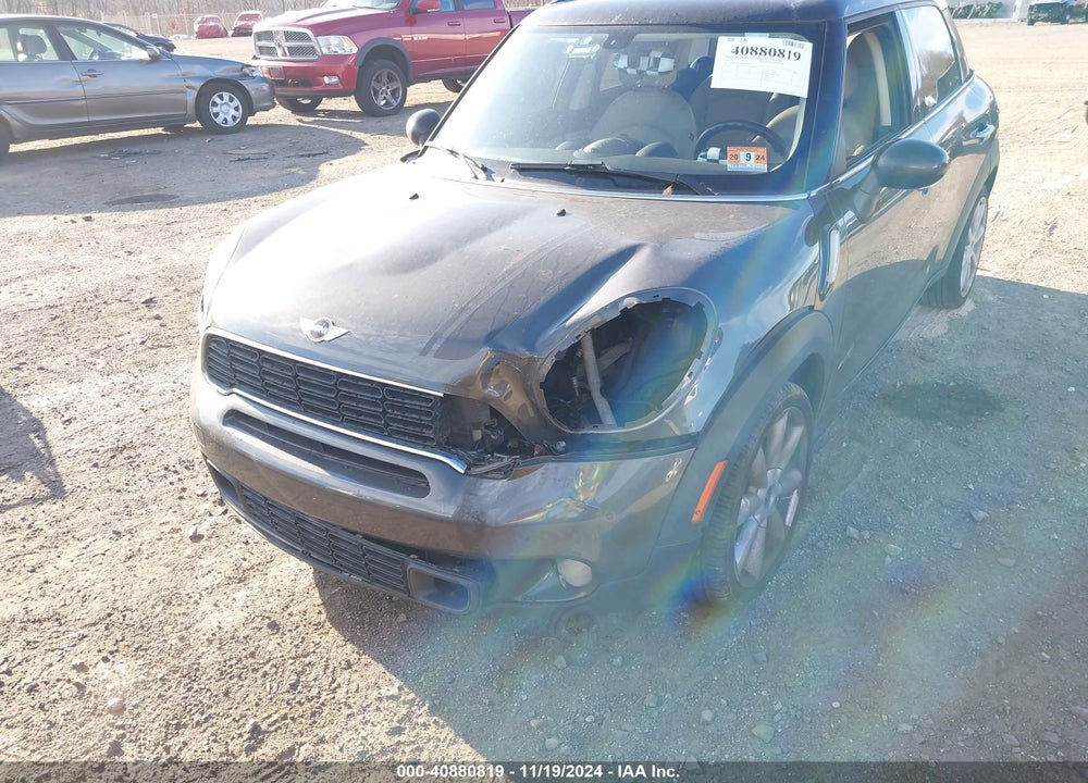 2011 MINI COOPER S COUNTRYMAN VIN: WMWZC5C51BWM10032