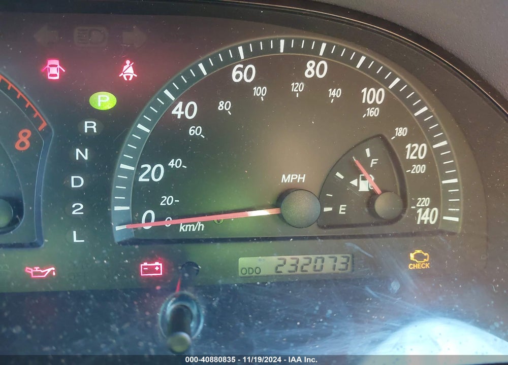 2004 TOYOTA CAMRY LE VIN: 4T1BE32K94U813731