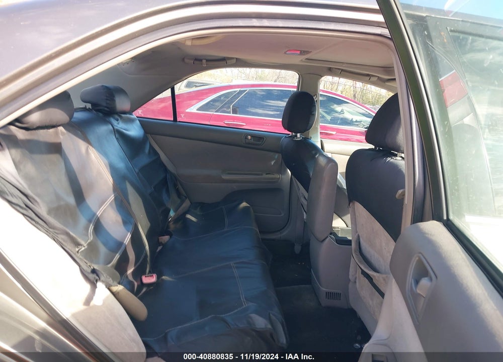 2004 TOYOTA CAMRY LE VIN: 4T1BE32K94U813731