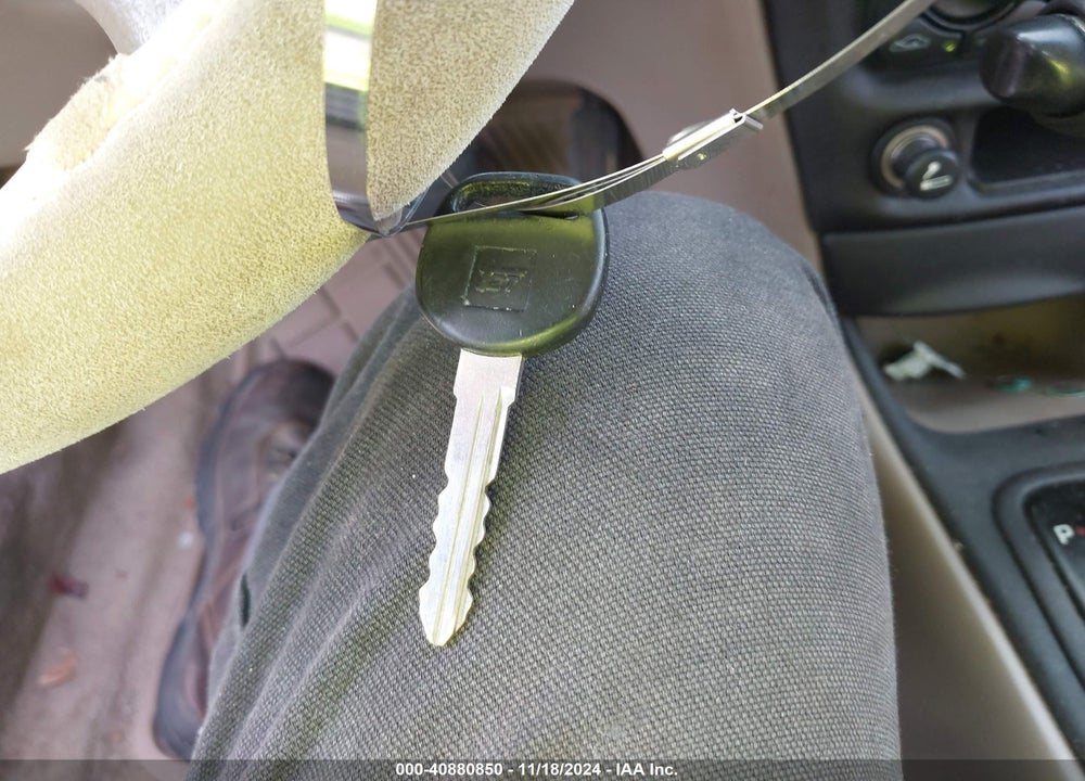 2001 CHEVROLET MALIBU VIN: 1G1ND52J516264285