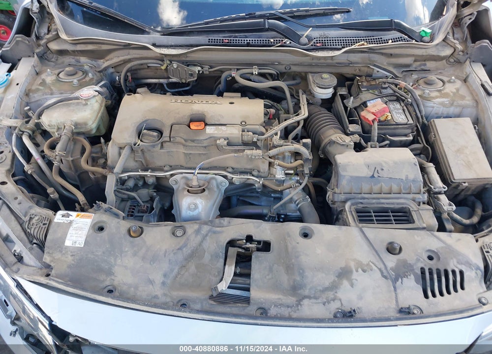 2018 HONDA CIVIC LX VIN: 2HGFC4B52JH302616